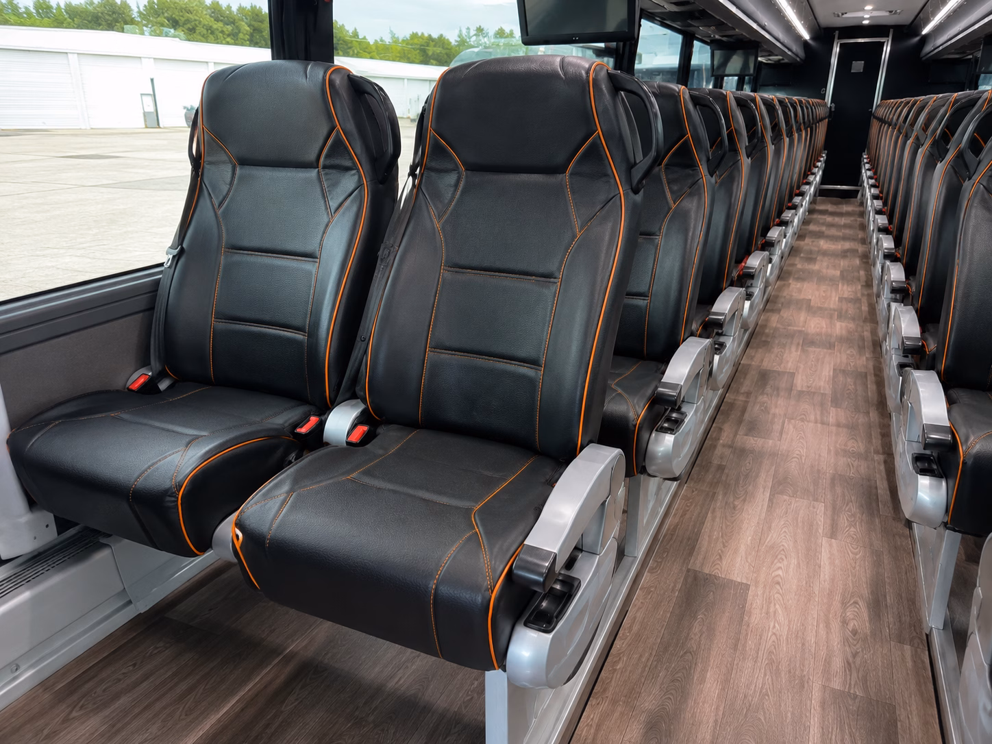 bus rentals to the winery at holy cross abbey and canon city