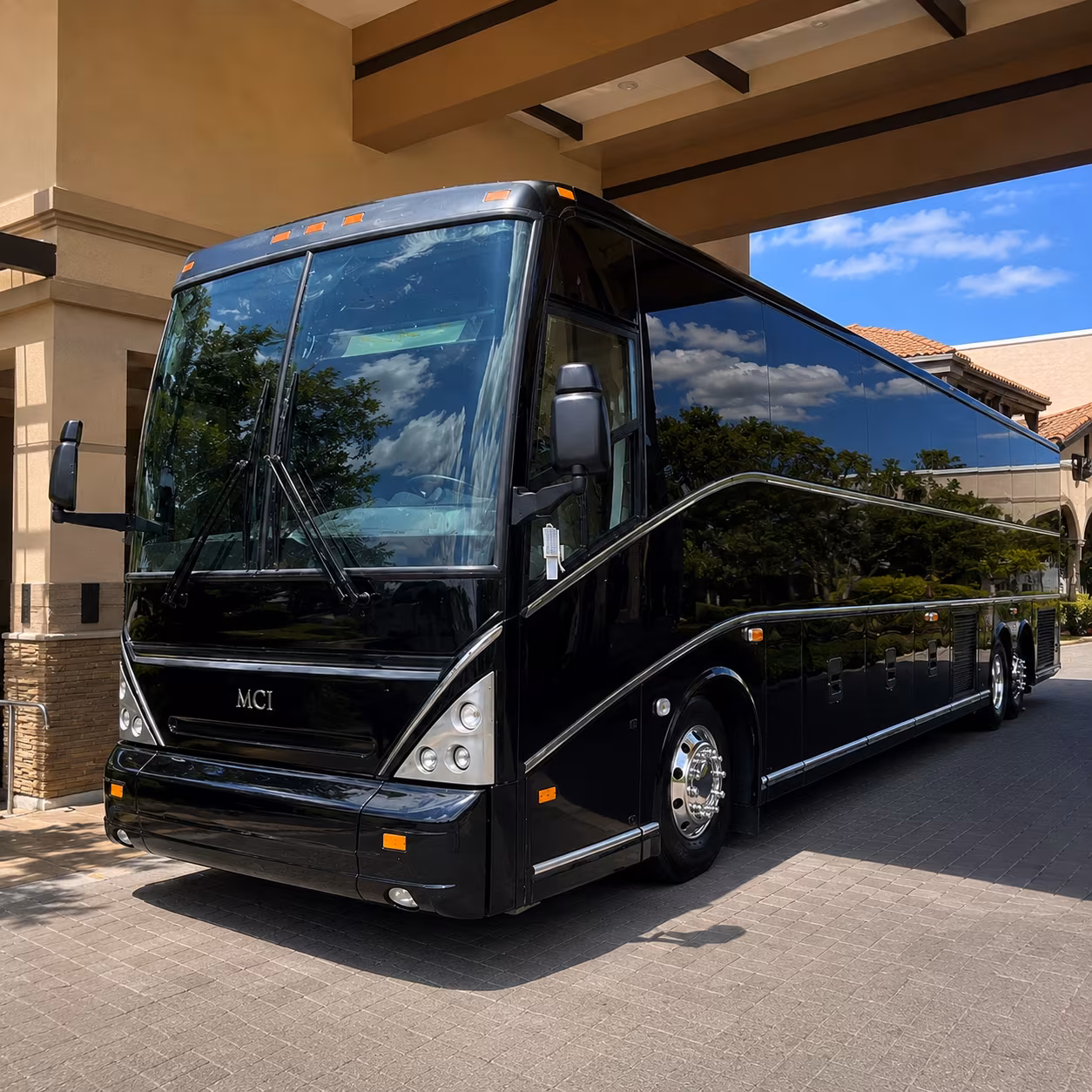 corporate and convention buses to the pueblo convention center
