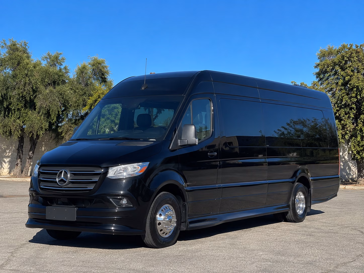 transportation serving pueblo and nearby cities